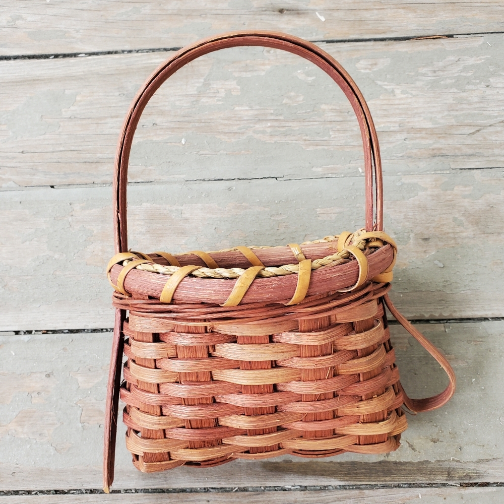 Wicker Basket 4"x6" Vintage Rattan Boho Raffia Straw Small Handle Cottagecore